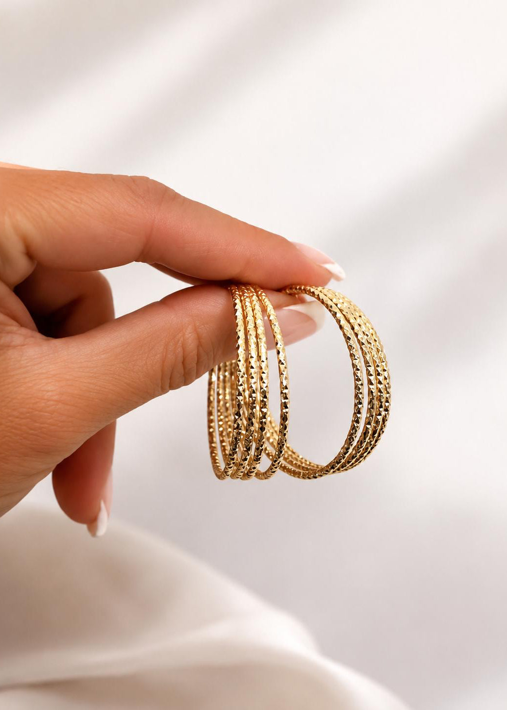 LUXA Ohrring Golden Stardust Hoops 14K Vergoldet
